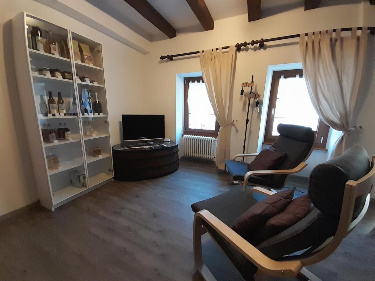 Studio Chez Un Vigneron Au Village Au 2Eme Etage Sans Ascenseur فيلنوف المظهر الخارجي الصورة
