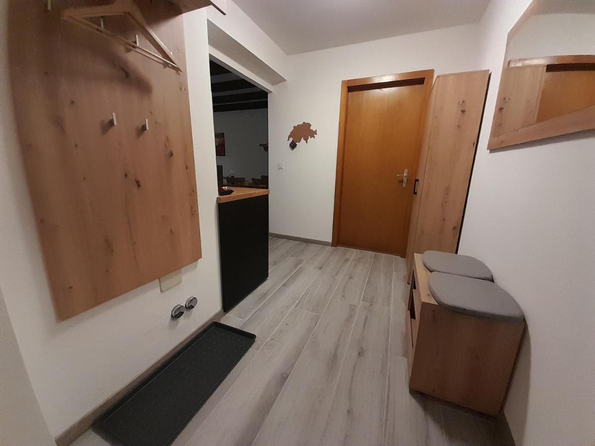 Studio Chez Un Vigneron Au Village Au 2Eme Etage Sans Ascenseur فيلنوف المظهر الخارجي الصورة